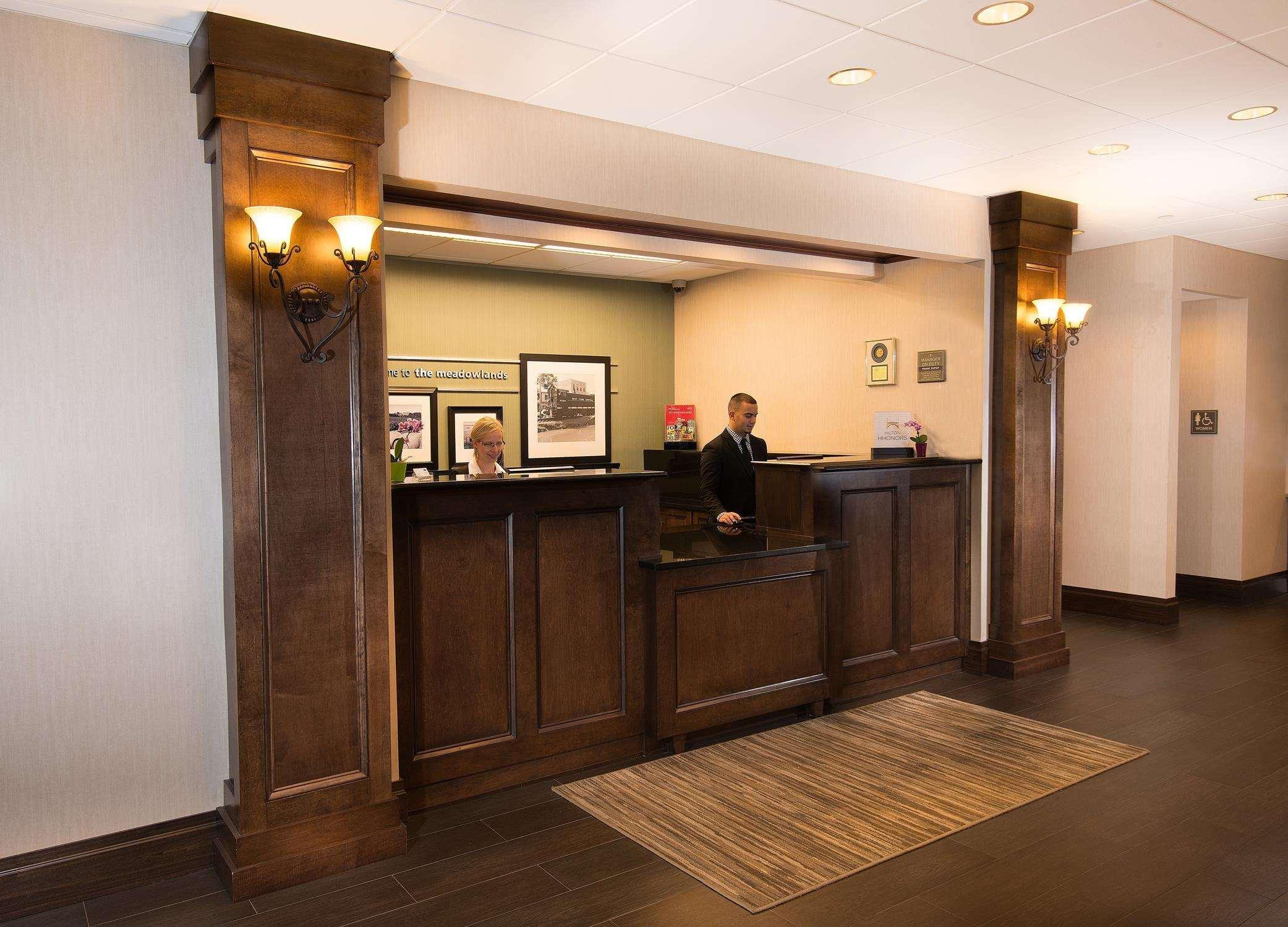 Hampton Inn Carlstadt At The Meadowlands Екстериор снимка