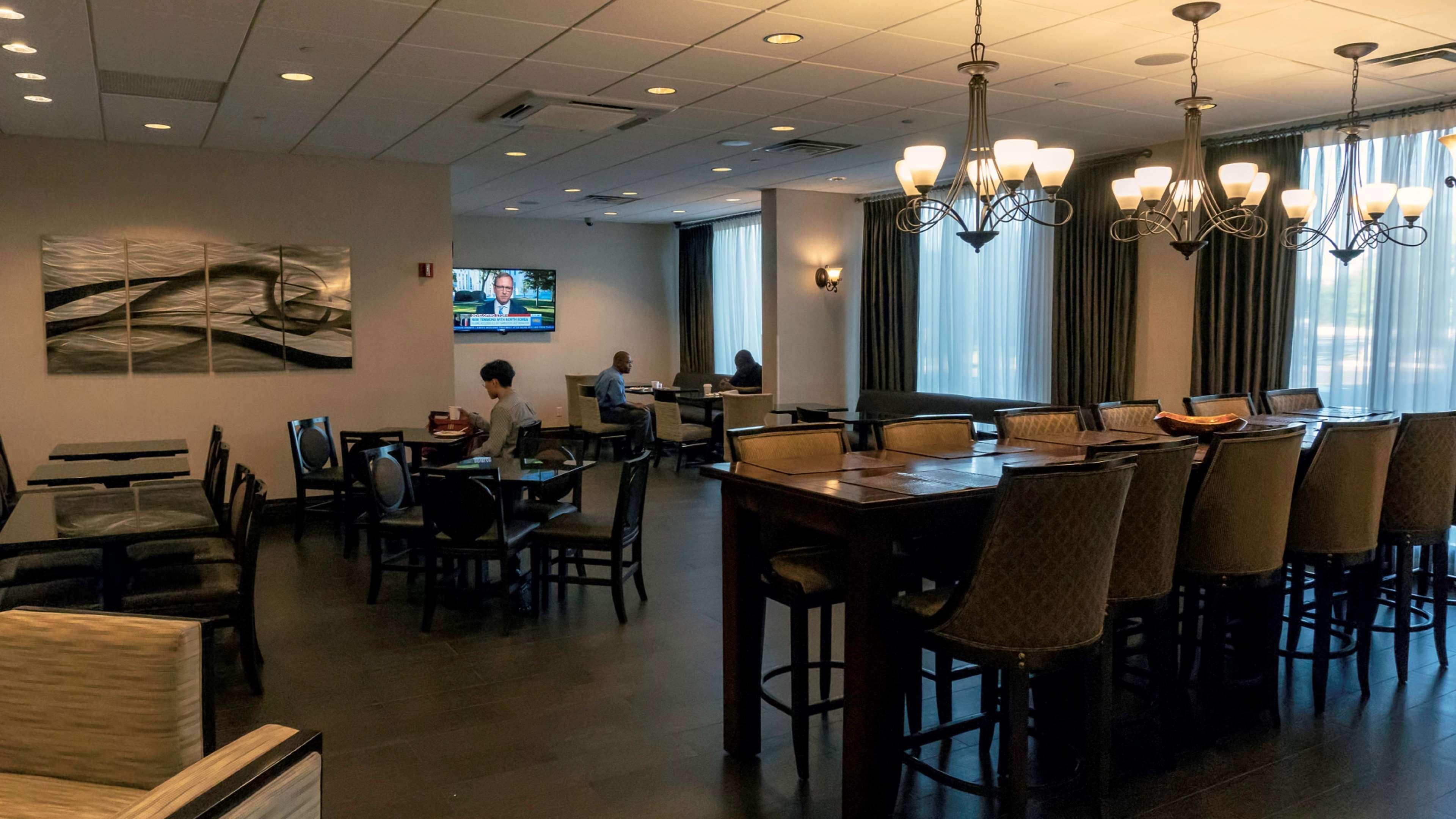 Hampton Inn Carlstadt At The Meadowlands Екстериор снимка