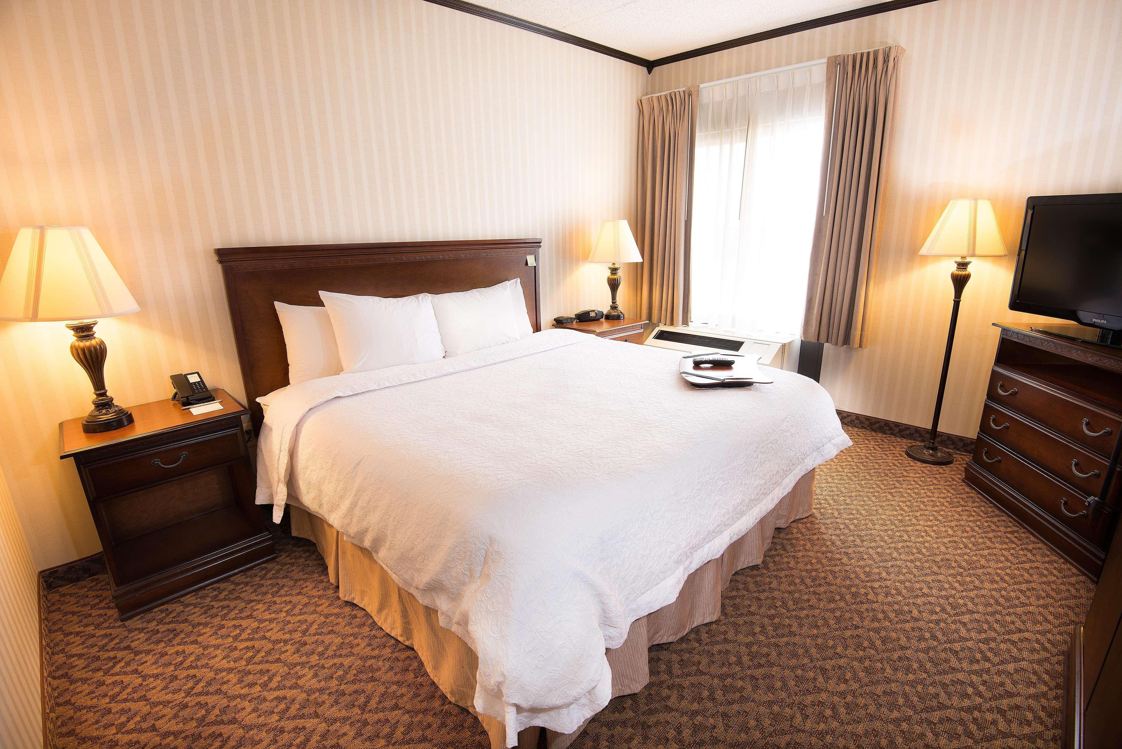 Hampton Inn Carlstadt At The Meadowlands Екстериор снимка