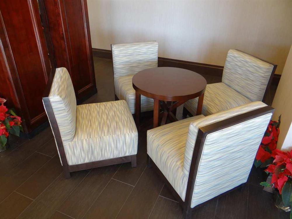 Hampton Inn Carlstadt At The Meadowlands Интериор снимка