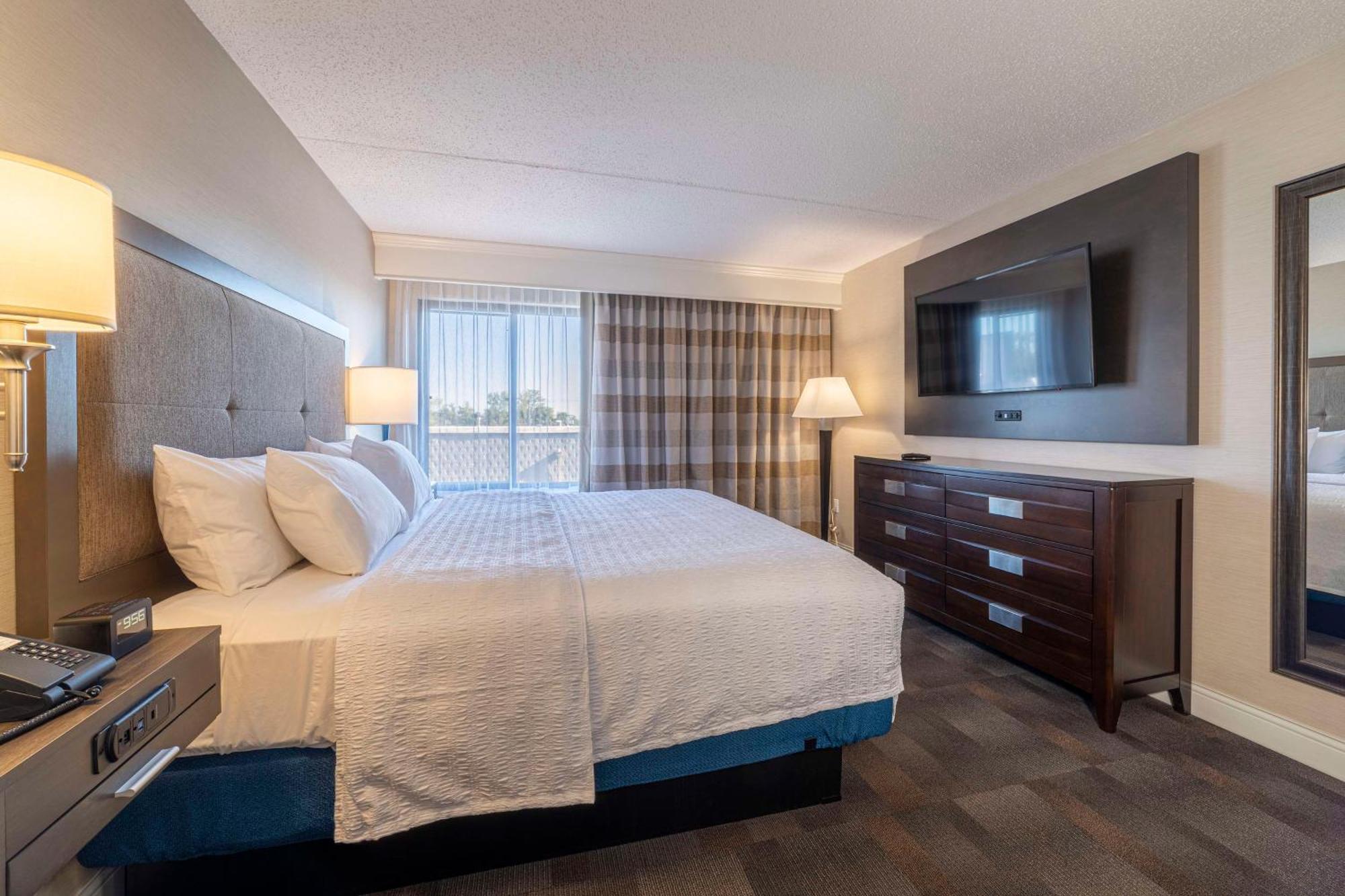 Hampton Inn Carlstadt At The Meadowlands Екстериор снимка