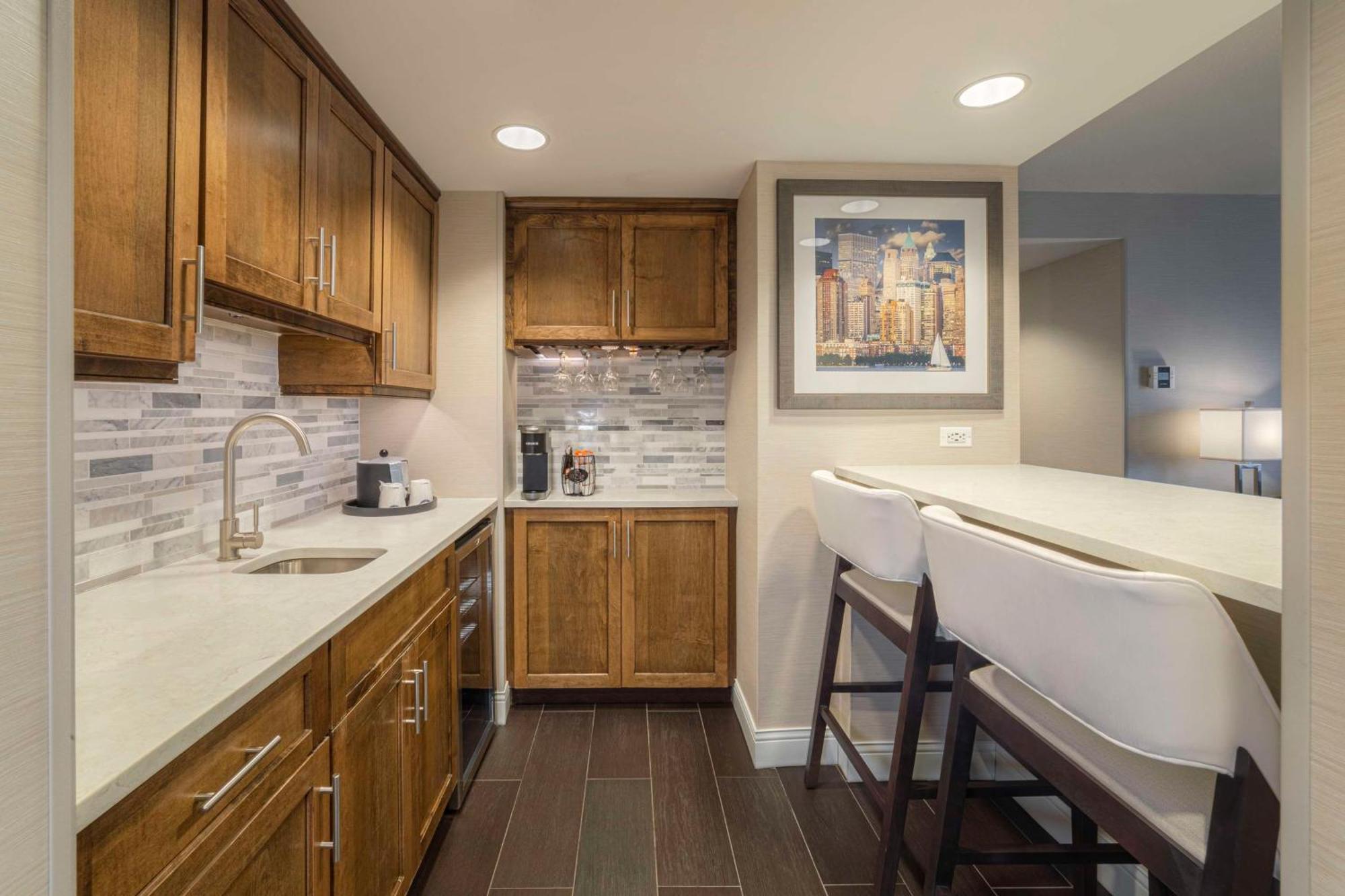 Hampton Inn Carlstadt At The Meadowlands Екстериор снимка