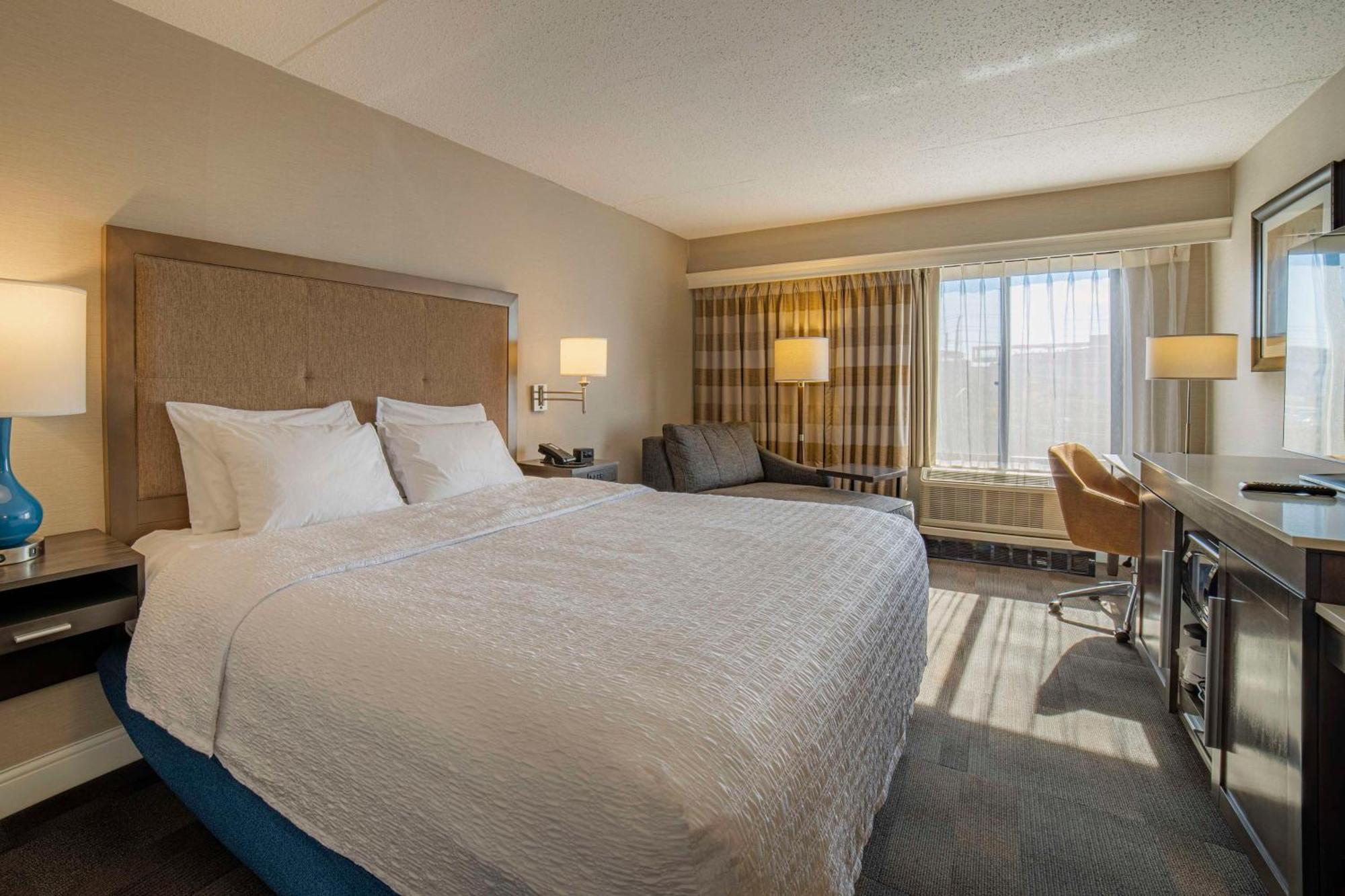 Hampton Inn Carlstadt At The Meadowlands Екстериор снимка